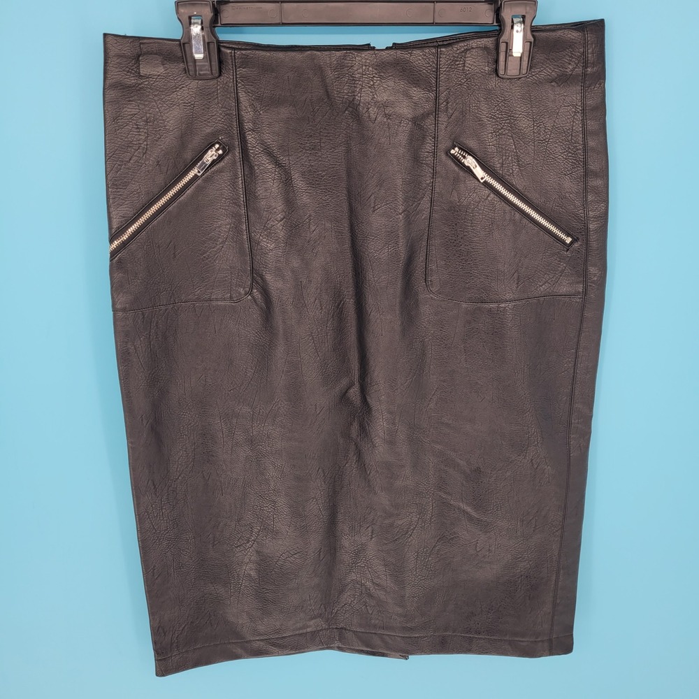 NwT Catherine Malandrino Black Vegan Leather Pencil Skirt Silver Front Zipper 10